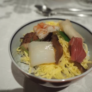 オプションのちらし寿司です。