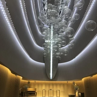チャペルの天井は泡をあらわしているそう