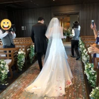 チャペルにてフラワーシャワー