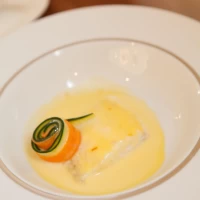 お魚も入れたかったので、鯛をオシャレに料理していただきました