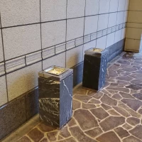 喫煙スペースあります。