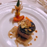 仔牛フィレ肉のロースト紫蘇風味