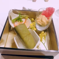 お祝いのアミューズ重箱仕立て