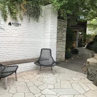ここからのアプローチはとても特別感がありました。
