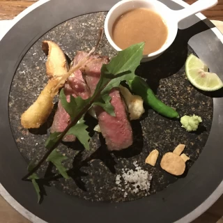 お肉