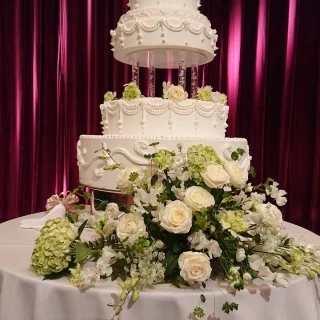 ウェディングケーキ
