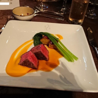 セゾンコース、メイン肉