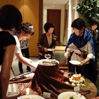 チーズビュッフェのサーブ
