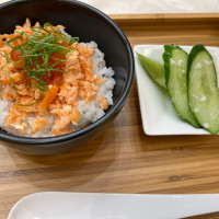 鮭といくらの丼