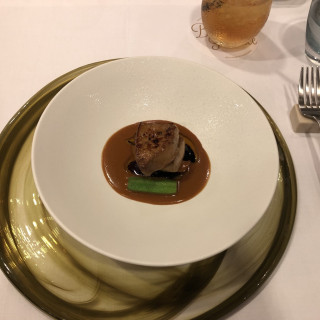 メイン料理のフォアグラ