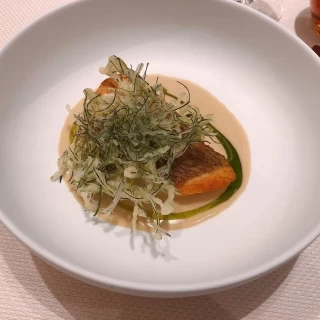 ボリュームがありながらも繊細な味付けのお料理