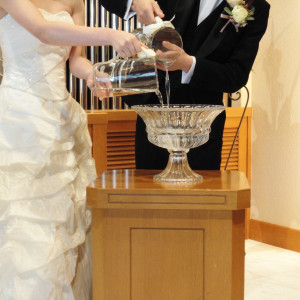 挙式での演出 水合わせの儀式|544926さんのホテルプラザ神戸の写真(957211)