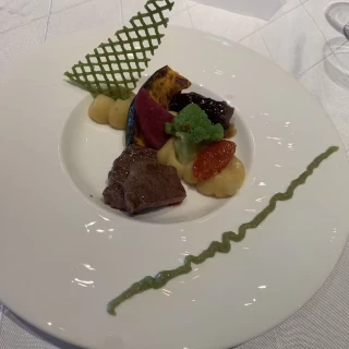 お肉料理