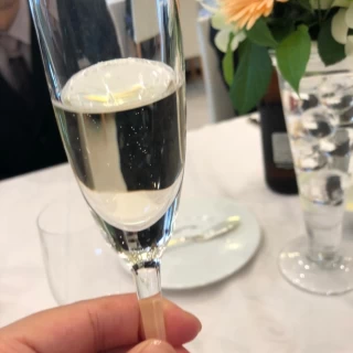 シャンパン