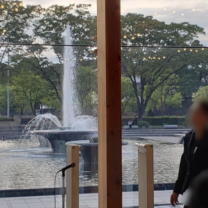 ガラス越しに見える噴水|545111さんの和田倉噴水公園レストラン （パレスホテル直営）（ウエディング取扱終了）の写真(873738)