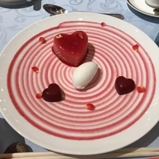 夏の暑い時期に、さっぱりとしたデザートでした！