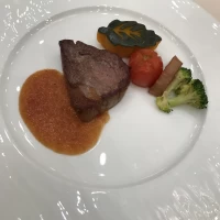 お肉が柔らかくて美味しかったです。