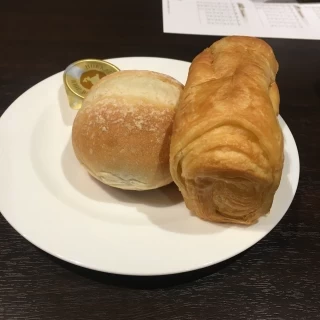 二種類のパンです。