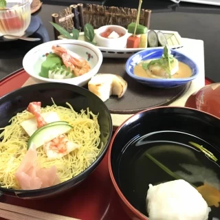 試食で頂いた料理
