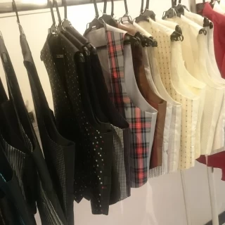 ベストの種類もたくさんあります。