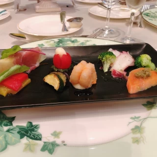 海沿いらしく、海鮮系の料理が多いと感じました。