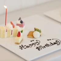 挙式日が偶然主人の祖父と弟の誕生日だったので細やかなお祝い