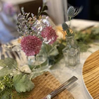 お花の装飾もイメージに合わせて作って頂きました。