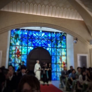 日本人牧師か外国人牧師選べます
