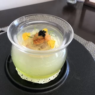 アミューズ