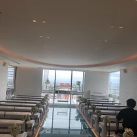 空に続いていくイメージとのこと