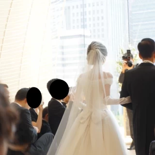 自然光が差し込むとてもきれいなチャペルでした。