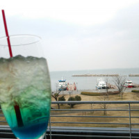 琵琶湖が見え、Welcomeドリンクサービスがありました。