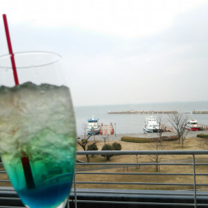 琵琶湖が見え、Welcomeドリンクサービスがありました。|546591さんの琵琶湖ホテルの写真(1094236)