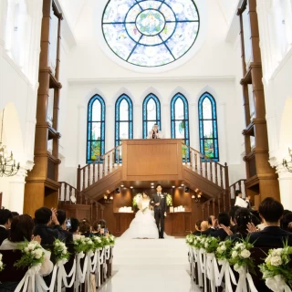 正面からの挙式会場