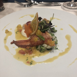 ソースが酸味がありさっぱりと食べられた。