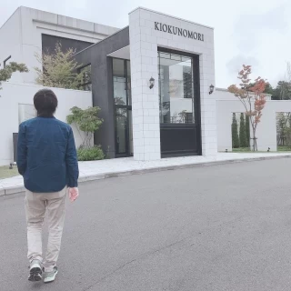シンプルな外観
緑がたくさんあります