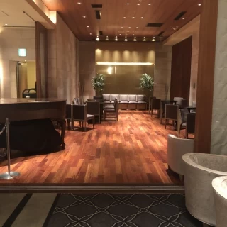 こちらでもカスタマイズして挙式ができるみたいです。