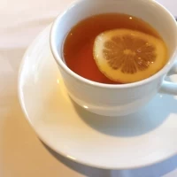 式場見学の一品。食後の紅茶。