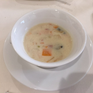 スープ。
試食会で食べて美味しかったので選びました。