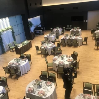 ゆったりとした会場