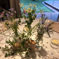 テーブルにお花をちりばめたり、センスがよかった！
