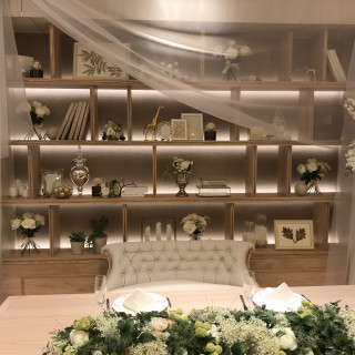 披露宴会場 高砂席後ろ