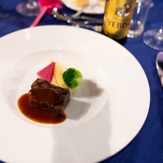 大人気のお肉