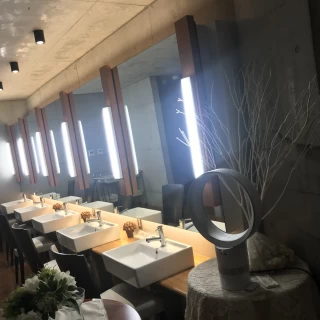 更衣室が広いです