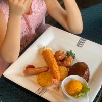 お子様ランチはこれ一択です。