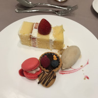 ウェディングケーキ