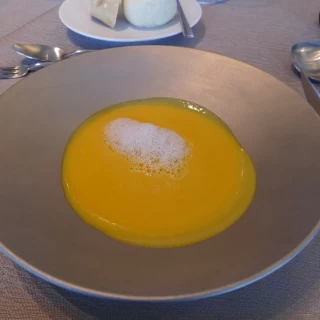 スープ料理
まろやかで上品でした