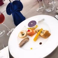 何種類ものお料理をワンプレートに乗っていて、楽しめました