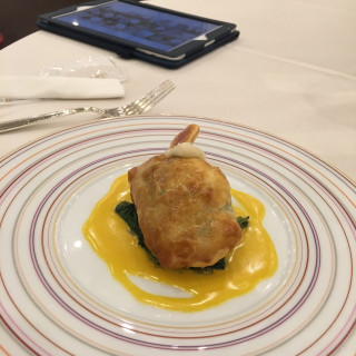 平目をパイで包んだもの
これも暖かくとても美味しいです。