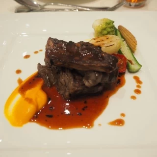 お肉